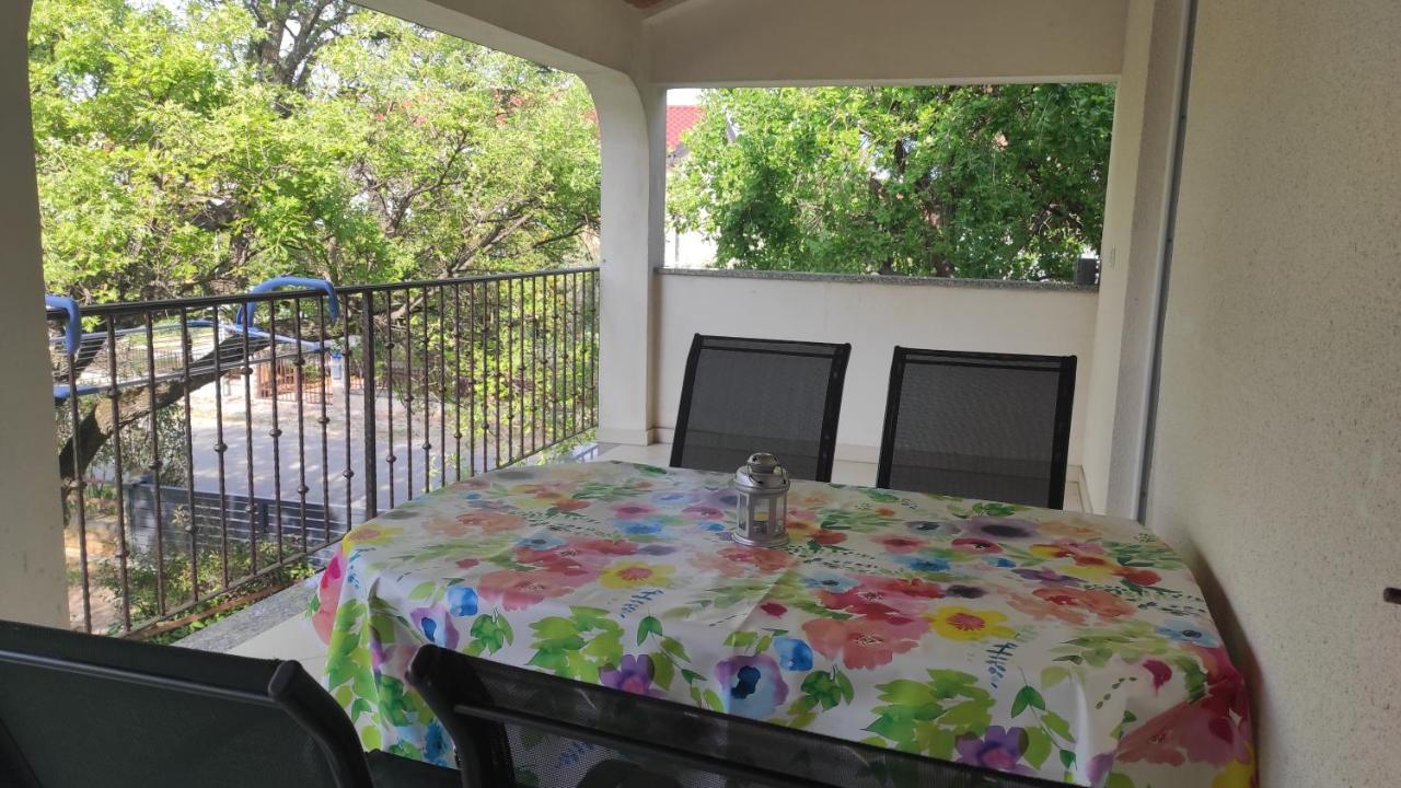 App Karmen With Free Parkig Apartment Porec Exterior photo