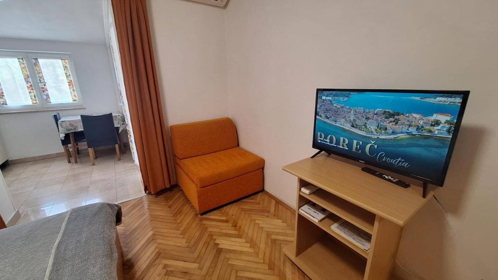 App Karmen With Free Parkig Apartment Porec Exterior photo