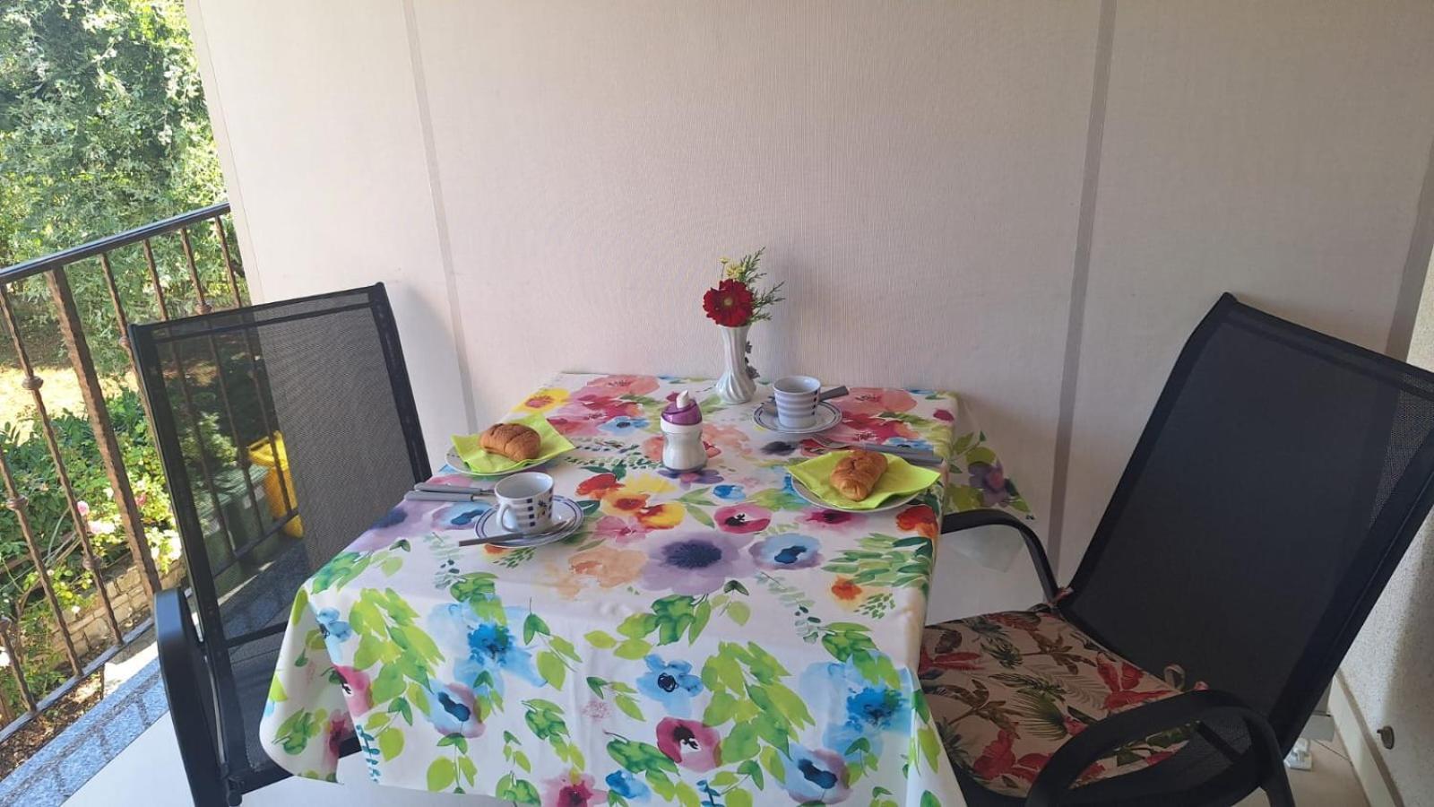 App Karmen With Free Parkig Apartment Porec Exterior photo